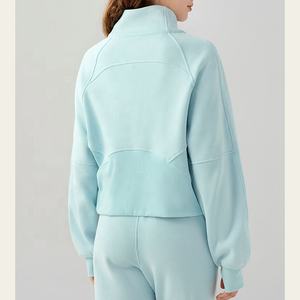 Vêtements de fitness T-shirt à manches longues personnalisé haut de Yoga pour les femmes col haut épaissi demi fermeture éclair sweat avec trous pour les pouces - Product Image 3