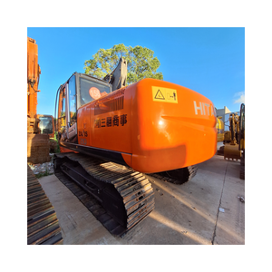 Excavatrice Hitachi ZX 210 d'occasion à vendre, en bon état, provenant du Japon - Product Image 1