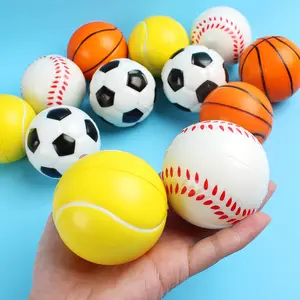 S222 बास्केटबॉल फुटबॉल टेनिस बेसबॉल एंटी स्ट्रेस स्क्वीज़ खिलौना 6 सेमी बेबी सॉफ्ट फोम बॉल्स बच्चों के लिए पीयू स्पंज खिलौने