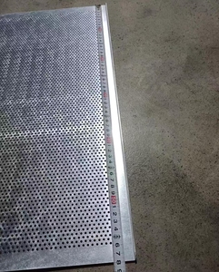 Bandeja para hornear de aleación de aluminio perforada personalizada de grado comercial, bandeja para servir alimentos, bandeja para galletas, plato de postre, 580*780mm - Product Image 2