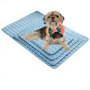 Tapis rectangulaire bleu pour animaux de compagnie, antidérapant, en fibres, lit pour chien, mignon, tapis pour animaux de compagnie toutes saisons pour chiens - Product Image 1
