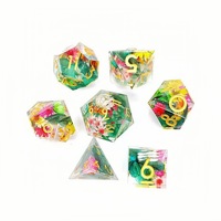 Deskjoy Jeu de dés en résine polyédrique avec logo personnalisé pour le jeu DnD Tête d'angle pointue pour les jeux de rôle directement du fabricant