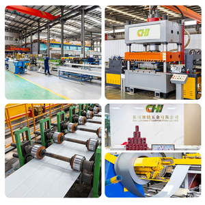 Porte de <span class=keywords><strong>garage</strong></span> <span class=keywords><strong>en</strong></span> verre à vue panoramique CHI avec cadre <span class=keywords><strong>en</strong></span> aluminium pour garages commerciaux - Product Image 3