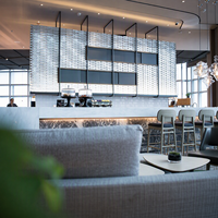Solution clé en main pour hôtel 3 étoiles, mobilier de luxe sur mesure, comptoir de bar et ensemble de canapés pour le hall d'hôtel