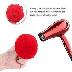 Peludo Puff Ball Faux Rabbit Pink Pom Mosquetón Llavero 8cm de diámetro Felpa y aleación de zinc para mujeres y niñas - Product Image 4