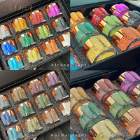 Penjualan terlaris Set Glitter kuku koleksi 12 warna bedak reflektif kilat bubuk kuku reflektif