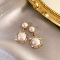 Boucles d'oreilles clous géométriques rétro en résine ambrée pour femmes, plaquées or, en acier inoxydable anti-allergique, accessoires de mode, cadeau