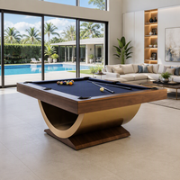 Ensemble de table de ping-pong et de billard contemporain avec rails en bois massif et poches en cuir, personnalisable, à vendre