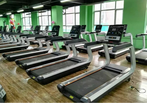 Équipement de gym, tapis roulant électrique commercial pour entraînement cardio - Product Image 4