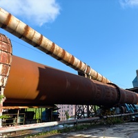 Ligne complète d'occasion pour la production de clinker de ciment 4800 TPD, comprenant un broyeur à boulets VRM 4 2x13m TRMS32.3 et un presse à rouleaux TNP160 140, avec système de récupération de chaleur.