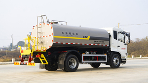 Offre à Durée Limitée : Camion Citerne Multifonctionnel Dongfeng Tianjin 14000L 4x2 à Prix Réduit – Peut Pulvériser de l'Eau, Réduire la Poussière et Laver - Product Image 4