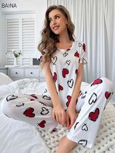 Nuevo Conjunto de Pijama para Mujer, Estampado de Corazones, Manga Corta y Pantalones Largos, Ropa de Dormir - Product Image 4