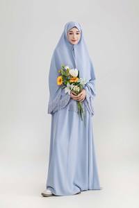 控えめなファッショナブルなイスラム教徒の女性ジルバブセットタッセルディテールキマールとマキシドレスカスタム受け入れ - Product Image 4