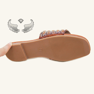 Sandales et pantoufles pour femmes de haute qualité, élégantes, légères, durables, avec strass - Product Image 6