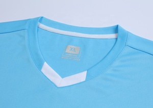 Conjuntos de fútbol transpirables uniformes de equipo de fútbol sublimación personalizados - Product Image 5