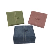 Organisateur de bijoux multifonctionnel à double porte avec fermeture à pression, design imprimé élégant, boîte de rangement en carton pour bagues et boucles d'oreilles
