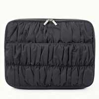 Vente en gros de pochettes pour ordinateur portable légères et douces personnalisées, 13, 14, 15 pouces, en nylon matelassé, housse pour ordinateur portable rembourrée