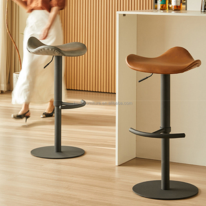 Tabourets de bar pivotants à 360°, hauteur réglable, en cuir, avec base en métal pour îlot de cuisine ou comptoir - Product Image 3