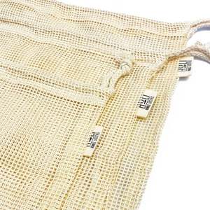 Bolsas reutilizables de algodón natural con embalaje de papel - Product Image 1