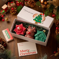 3-teiliges Weihnachtskerzen-Set Duftkerzen in Form von Weihnachtsbaum, Handschuh und Socken Sojawachs-Geschenke für Heimdekoration und Partys
