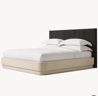 Lit moderne de luxe RH Mulholland avec panneau de rangement réglable, base en tissu, taille King, respectueux de l'environnement