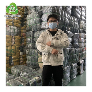 เสื้อสเวตเตอร์มีฮู้ดสำหรับผู้ชายเสื้อผ้ามือสองมีฮู้ดกางเกงแจ็คเก็ตมีฮู้ดสำหรับทุกเพศ - Product Image 1