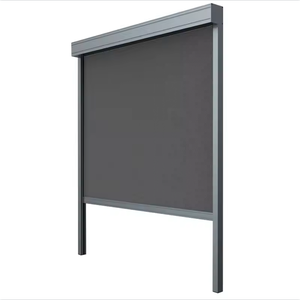Suministro de fábrica Pantalla de pista ZIP personalizada y persianas enrollables a prueba de viento para exteriores motorizadas retráctiles para balcón y Patio - Product Image 1