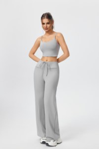 Set consisting of a sleeveless sports vest and loose-fitting, straight-leg <b>trousers</b> with an adjustable <b>drawstring</b>. - Product Image 2