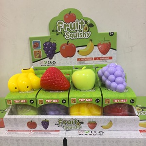 ของเล่นบีบผลไม้น่ารักขายส่ง กล้วย แอปเปิ้ล สตรอว์เบอร์รี ของเล่นบีบ TPR สำหรับเด็ก บรรเทาความเครียด บีบเล่นคลายเครียด - Product Image 1