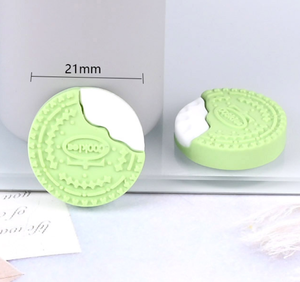 Nuevos diseños de galletas y bizcochos de resina, dijes planos para manualidades, dijes de dibujos animados Kawaii para decoración de uñas, dijes de lujo para estuches, artesanías de resina de diseñador. - Product Image 5