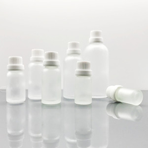 Botellas de Vidrio Transparente Esmerilado de 5ml-30ml para Aceites Esenciales, Opciones de Botellas Esmeriladas Blancas y Oscuras para Soluciones Concentradas - Product Image 6