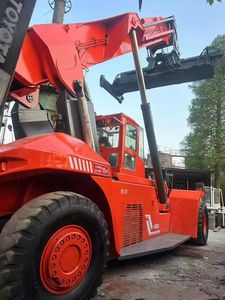 Reach Stacker KALMAR/HELI de 45 tonnes avec moteur et pompe de 250 kW à SHANGHAI - Product Image 3