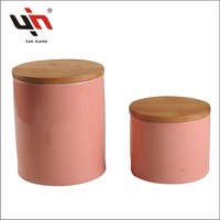 Ensemble de deux pots d'étanchéité en céramique rose Boîte de stockage de céréales de cuisine Boîte de stockage de bonbons Boîte de café et de thé Boîte scellée pour la maison