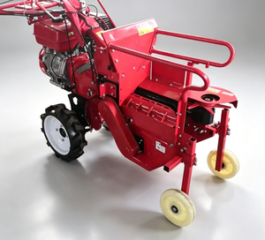 Máquina Compacta Roja de Una Sola Hilera para Desgranar Maíz con Motor y Manillares Plegables - Product Image 2