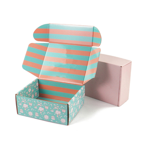 Bán Buôn Tùy Chỉnh Có Thể Gập Lại Quần Áo Hộp Bưu Phẩm <span class=keywords><strong>E</strong></span> Sáo Sóng Bao Bì Nhà Máy Giá Cho Gửi Thư Và Vận Chuyển Vớ - Product Image 1