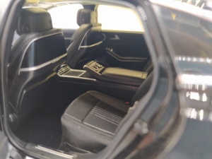 <span class=keywords><strong>2020</strong></span> última venta caliente 1:18 aleación negro Hongqi H9 colección <span class=keywords><strong>de</strong></span> simulación <span class=keywords><strong>de</strong></span> coche <span class=keywords><strong>de</strong></span> lujo versión china <span class=keywords><strong>de</strong></span> vehículos Play - Product Image 6