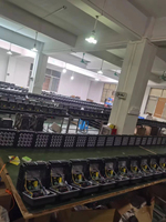 Las Luces LED RGBW de 200W Más Populares para Escenarios, Luz Blanca Cálida de Alto Brillo para Teatro, DJ, Espectáculos y Conciertos
