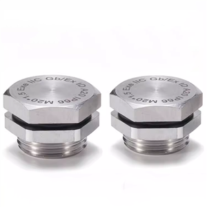 Tappo filettato in acciaio inossidabile 304 316 con superficie liscia, <span class=keywords><strong>vite</strong></span> esagonale esterna, copertura impermeabile IP68 antipolvere con guarnizione in gomma per uso industriale - Product Image 5