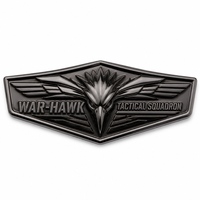 Logo personnalisé auto-adhésif en métal doré gravé des Houston Texans, en alliage de zinc moulé sous pression en relief pour l'image de marque et l'emballage des produits