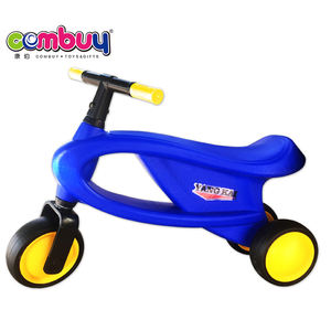 Lernlaufwagen aus Kunststoff mit <span class=keywords><strong>3</strong></span> Rädern für Babys - Product Image 4