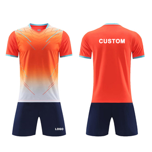 Maillot de football sur mesure fabriqué en usine, original, personnalisé, concept rétro Algérien, Marocain, Américain et Brésilien - Product Image 2