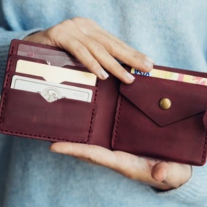 Custom Engraved Logo Luxury Women <b>Wallet</b> Full Grain Crazy Horse Leather Vintage Style RFID Feature Short Length Polyester Open - Product Image 6