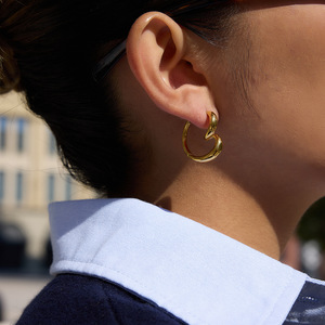 Pendientes de aro con forma de corazón de acero inoxidable, joyería de moda para mujer, estilo otoño invierno - Product Image 3