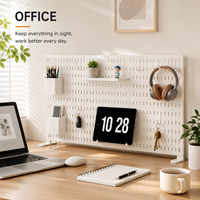 Présentoir de rangement en plastique perforé personnalisable, avec accessoires variés, autoportant, avec panneau de séparation de bureau à clipser et panneau suspendu