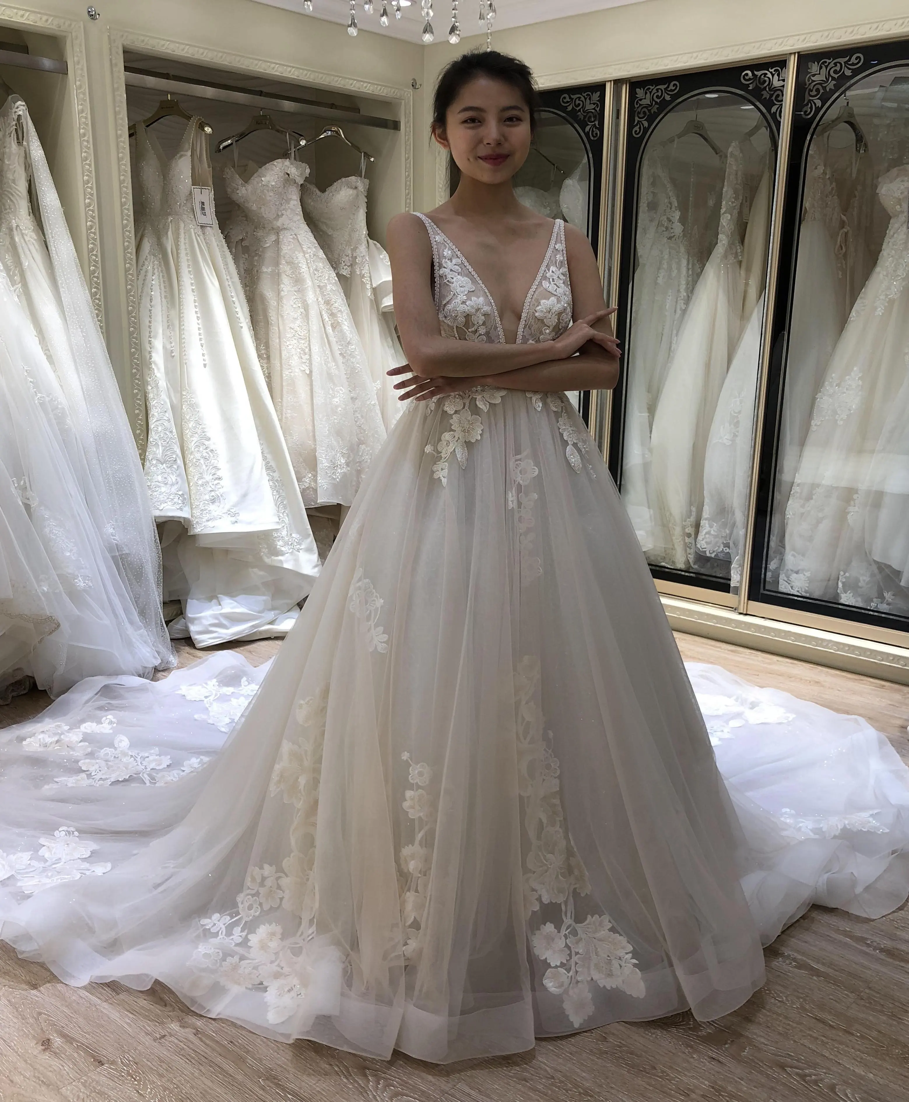 Robe de mariée à col en V 2021, robe de bal, vente directe depuis la chine