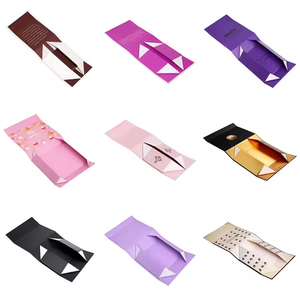 Ontwerp uw eigen logo op een vouwbare magnetische cadeauverpakking van papier met een binnenverpakking van papier, zijde, plastic of spons. - Product Image 2