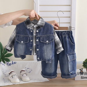 2026 İlkbahar Sonbahar Erkek Bebek Kıyafetleri 3 Parça <span class=keywords><strong>Set</strong></span> Günlük Bebek Erkek Takımı Toptan Çocuk Giyimleri - Product Image 3