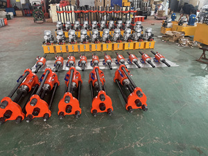 Rimozione del perno della catena della pista e macchina della pressa 1.5kw rimozione del perno del cingolo e pressatura della manicotto della macchina per la manutenzione dell'escavatore albero del perno - Product Image 2