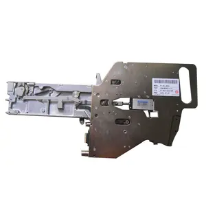 LG4-M1A00-150 manuale Pick Place Machine F2-84 SMP Parts I-Pulse tipo F1-82-0603 alimentatore 8mm SMT Feeder per produzione elettronica