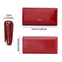 Dompet Panjang Wanita Kulit Paten Motif Buaya Merah dengan Kancing Kiss-lock, Dompet Clutch dengan Banyak Slot Kartu